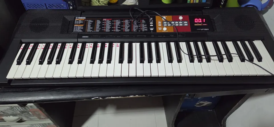 Clavier Yamaha PSR-F51
