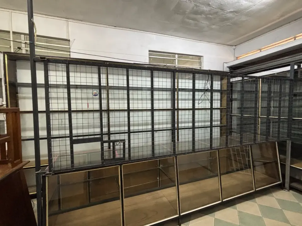Large Retail Display Shelving Unit