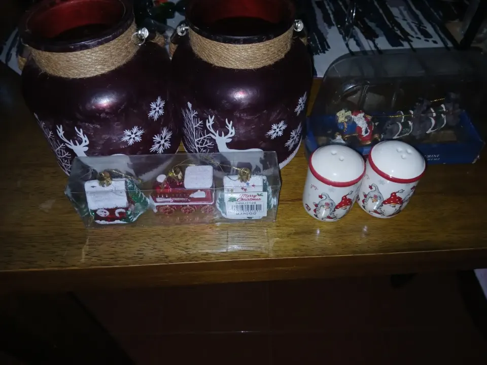 Décorations de Noël et Ensemble Salière/Poivrière