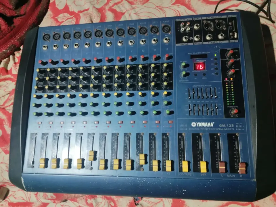 Mixer Digital Profesionel Yamaha GM/12S