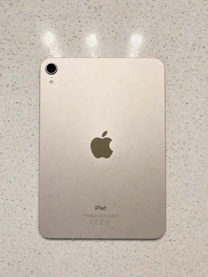 Apple iPad Mini (6th Gen) an vann