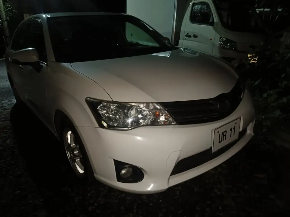 White Toyota axio