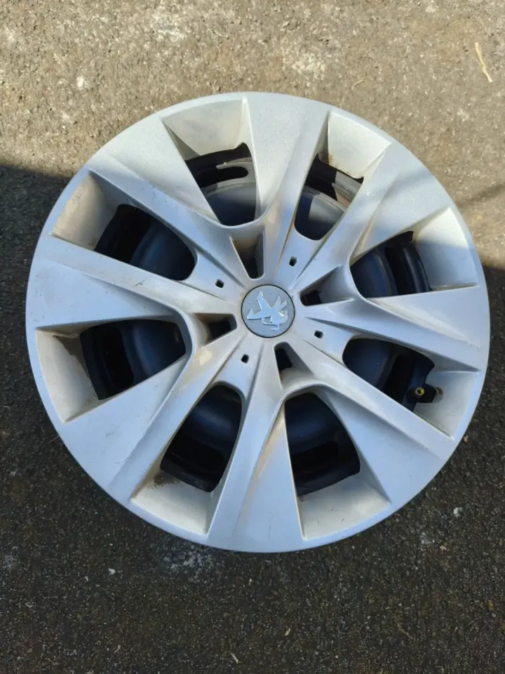 Jantes d'origine Peugeot 208 x lot de 4