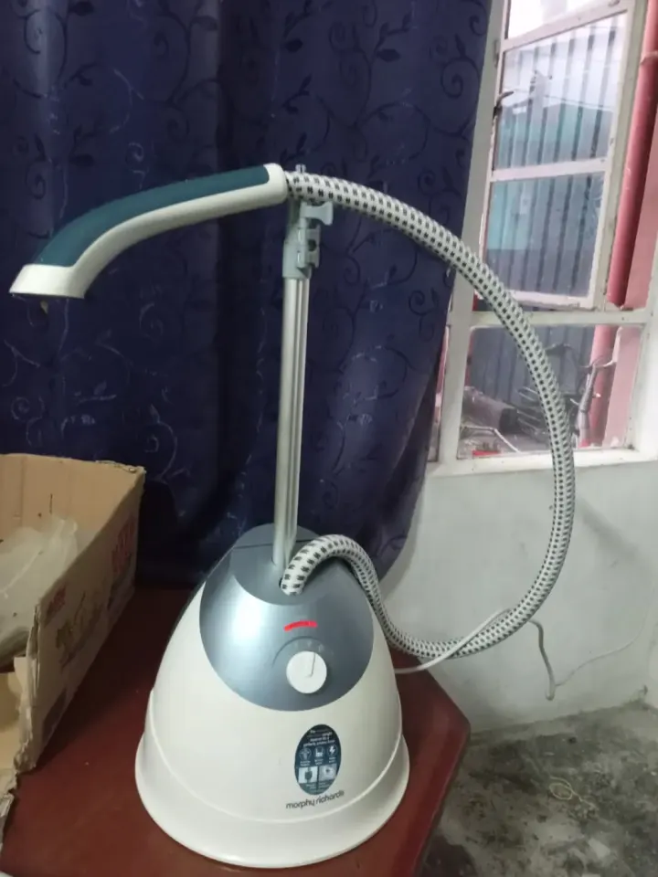 Morphy Richards Garment Steamer 1600W