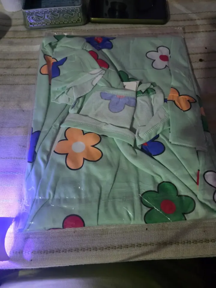 Night floral pyjamas