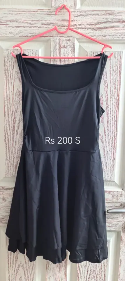 Black Sleeveless Dress