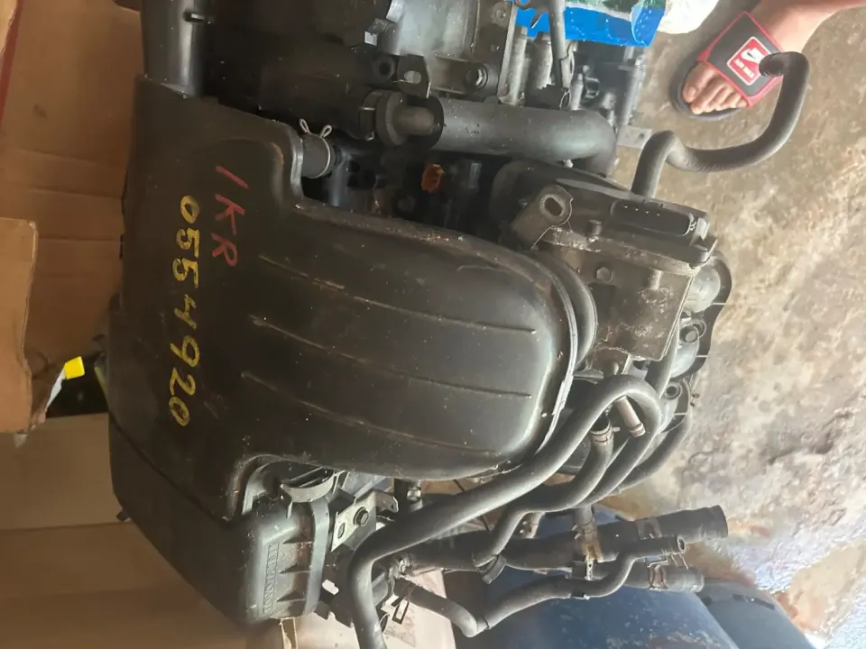 Moteur 1KR Servi Pou Vande - 990cc