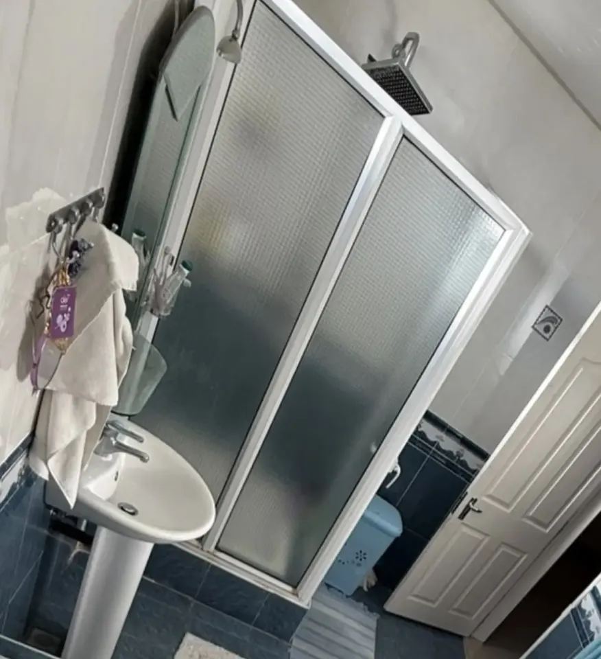 Complete aluminium Shower Cabin