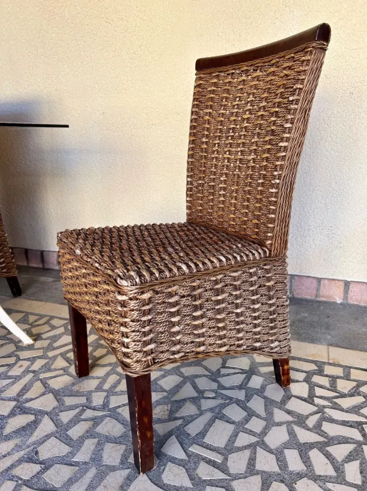 6 Chaises en rotin tressé marron