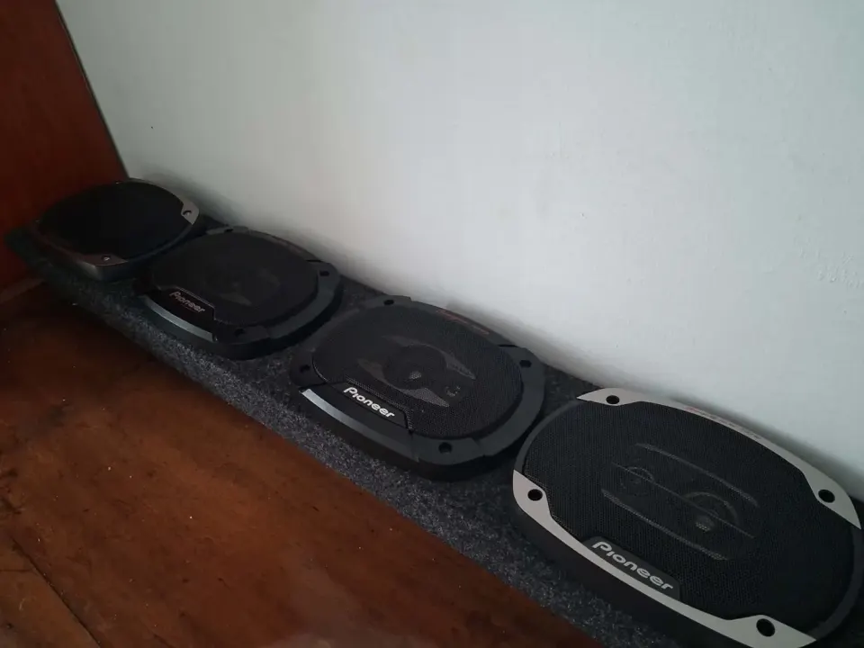 Pioneer Car Speakers (Set of 4)