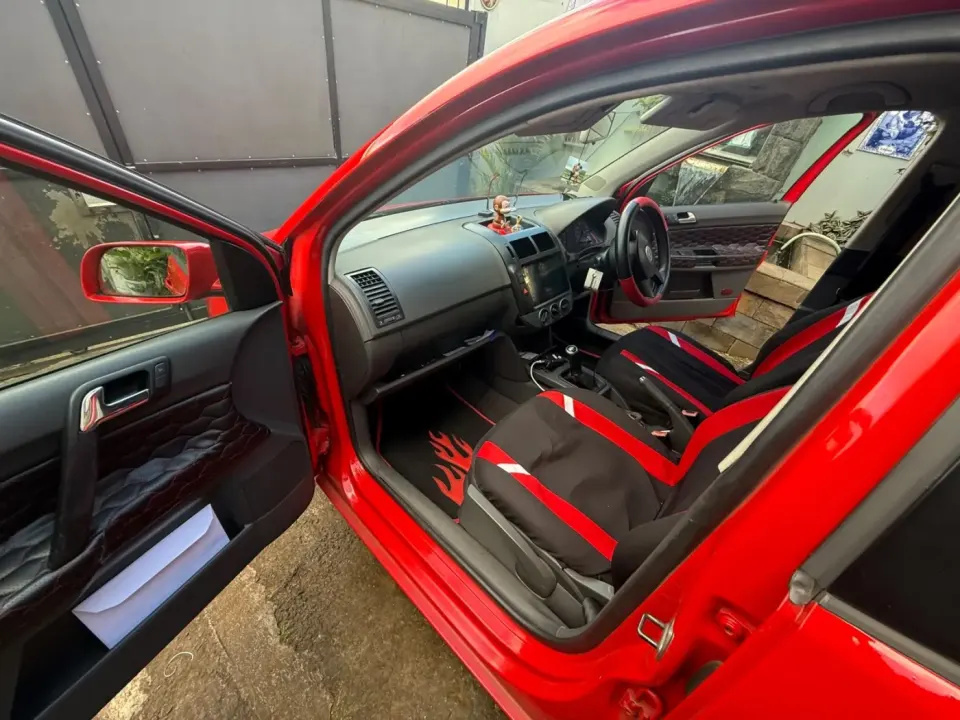 Volkswagen Polo Rouz avek Interyer Personnalize