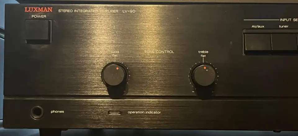 Anplifikater Luxman LV-90