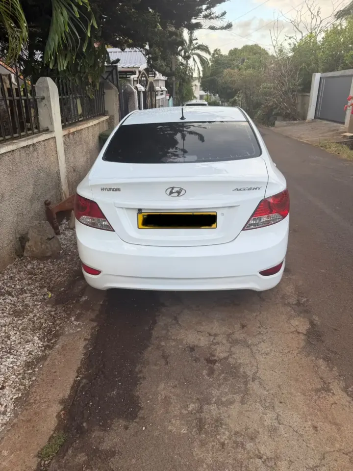 Hyundai Accent