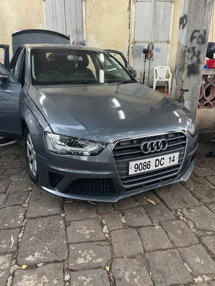 Audi A4 B8.5 Sedan