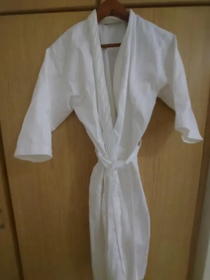 Lot de 2 peignoirs blancs