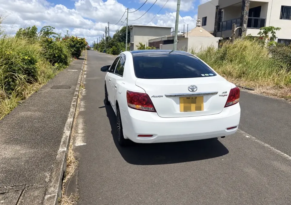 White Toyota Allion for sale