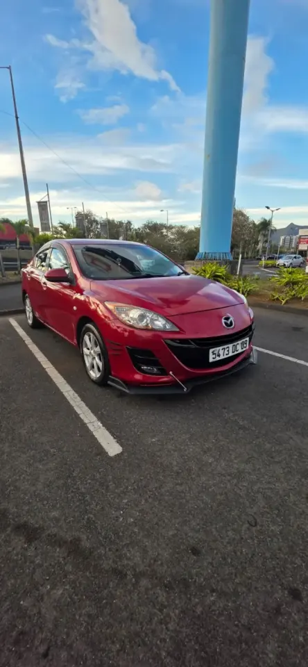 Mazda 3 Sedan Automatic