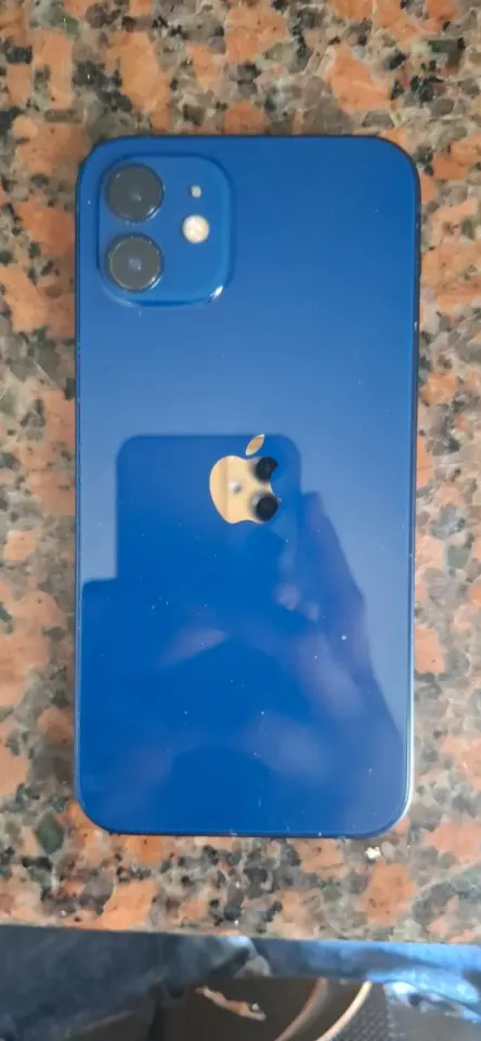 iPhone 12 blue