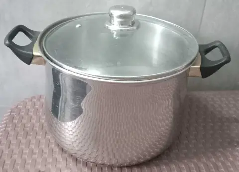 Stockpot