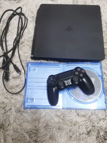 Ps4 slim