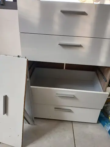 Drawer cabinet - FREE GIVEAWAY
