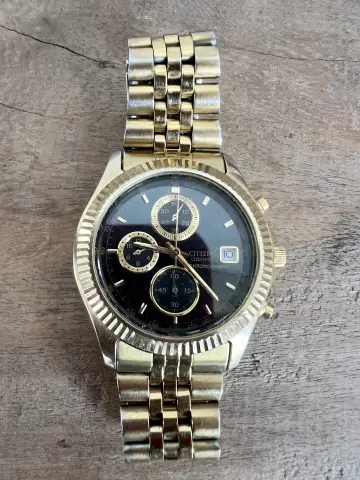 CITIZEN Chronograph Vintage – Style "Datejust" Gold Edition (Quartz)