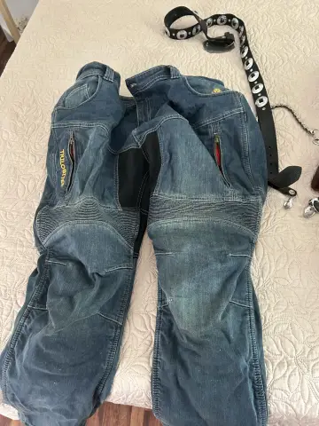 Jean moto en carbone