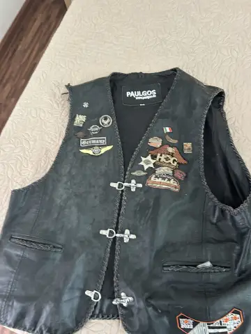 Gilet en cuir de moto