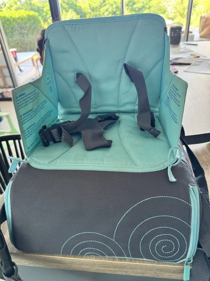 Munchkin Travel Booster Seat for chairs