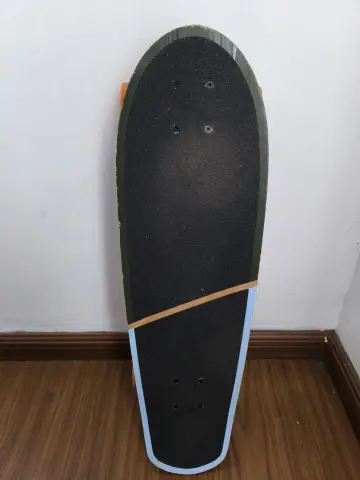 Cruiser / Skateboard
