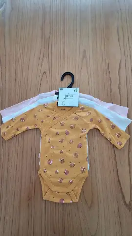 Lot de 3 bodies bébé 3 mois