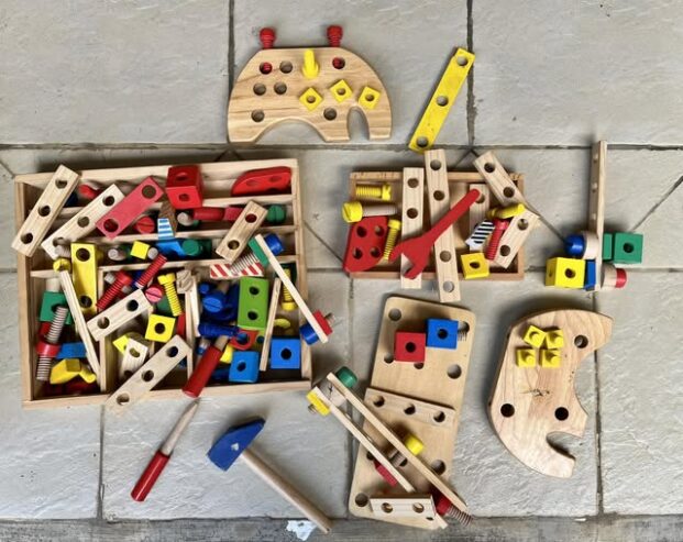 Jeux de construction en bois