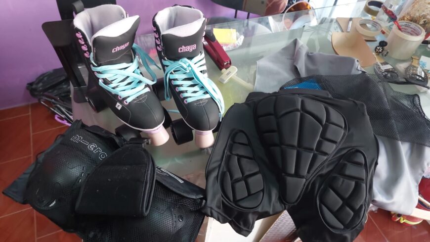 Roller skates set for sale