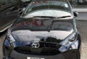 Toyota Yaris 2021 (practically new)