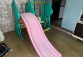Children’s slide in good condition