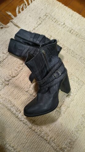 Ladies Boots