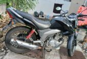 Suzuki gsx 125