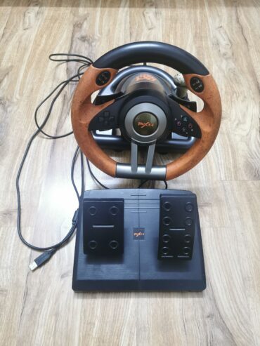 Gaming Steering wheel and pedals for pc, ps3, ps4 and xbox