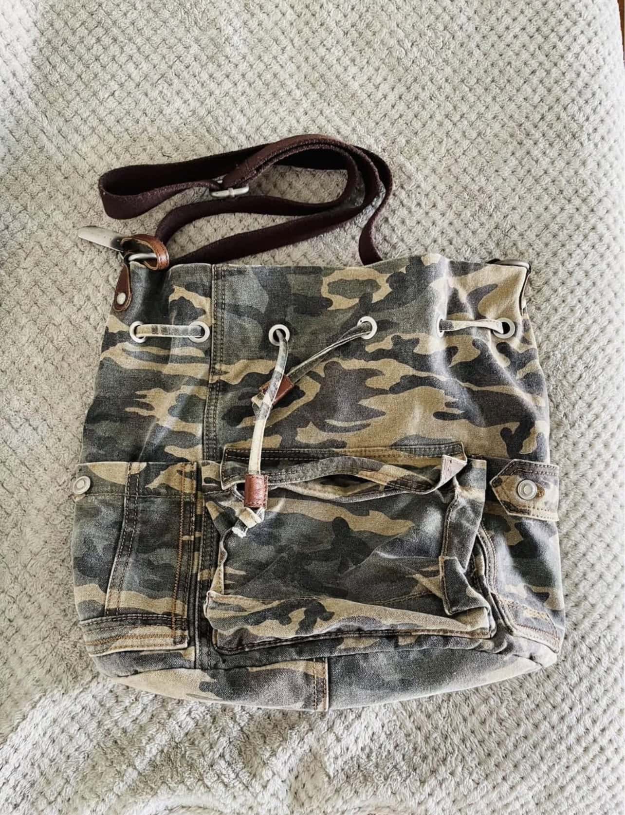 Vintage Sisley Cross-body Camo bag