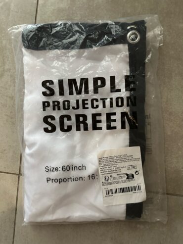 Portable Folding Projector Screen (60 inch)