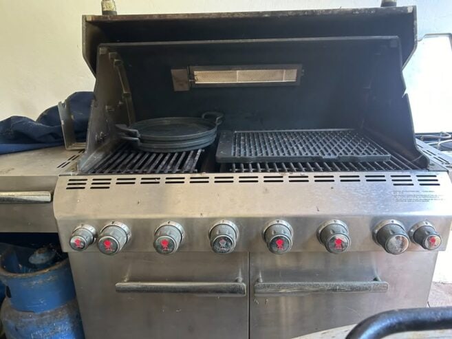 Weber Summit Gaz BBQ 8 Burners + 1 burner