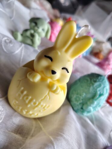 Handmade Scented Candles – Easter Collection