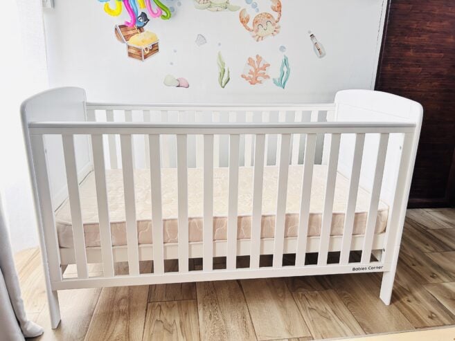 Second Hand Baby Crib for Sale!