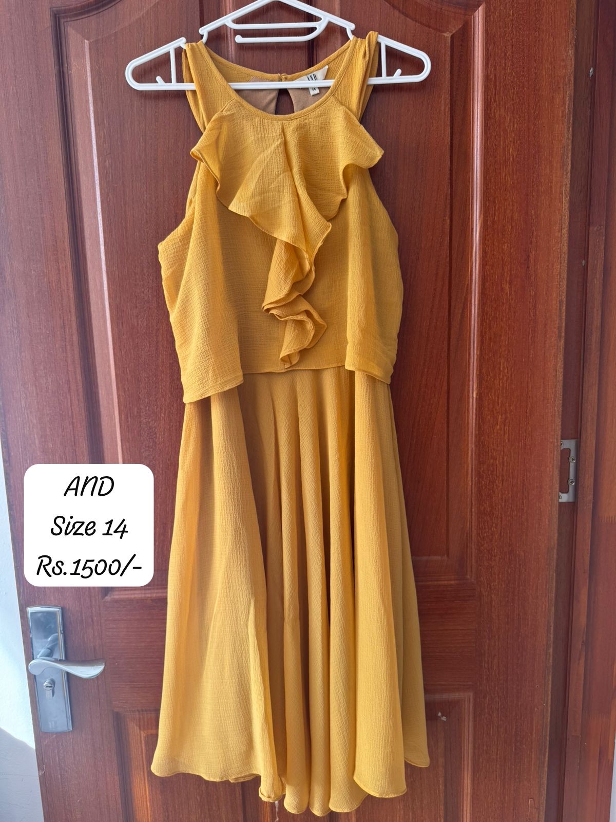 Women’s dresses