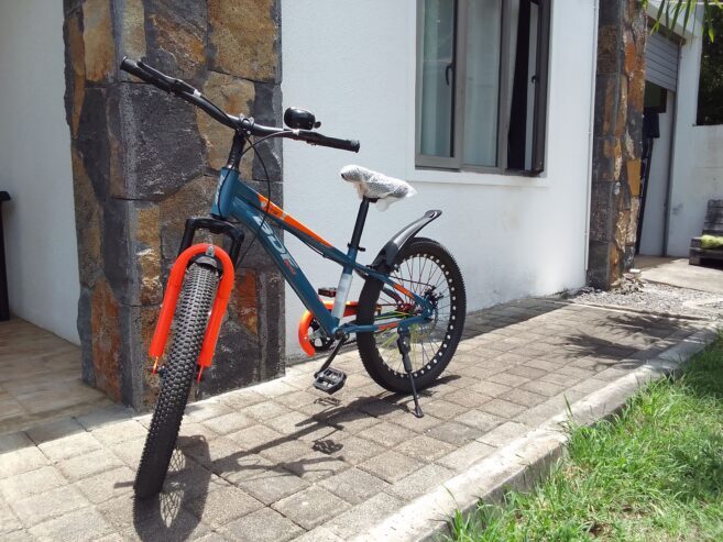 One New Bike suitable for Teenager and Adult