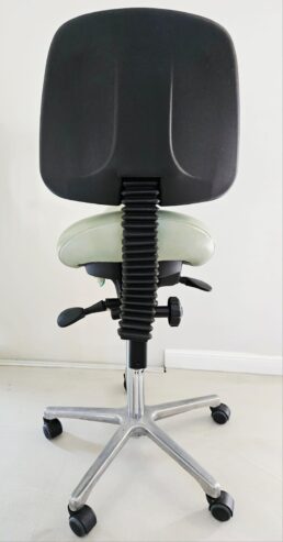 𝗢𝗿𝗶𝗴𝗶𝗻𝗮𝗹 𝗕𝗮𝗺𝗯𝗮𝗰𝗵 𝗦𝗮𝗱𝗱𝗹𝗲 𝗦𝗲𝗮𝘁 𝗖𝗵𝗮𝗶𝗿, 𝗟𝗲𝗮𝘁𝗵𝗲𝗿, 𝗘𝘅𝗰𝗲𝗹𝗹𝗲𝗻𝘁 𝗖𝗼𝗻𝗱𝗶𝘁𝗶𝗼𝗻