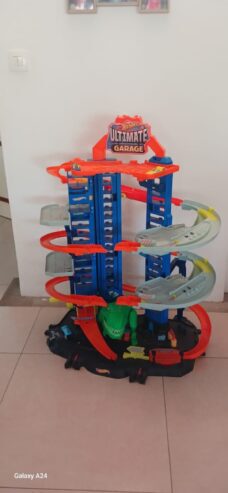 Hotwheels Ultimate Garage