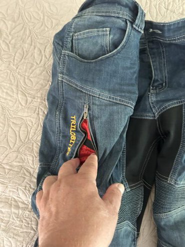 Carbon motorcycle jeans
