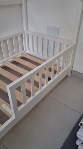 Lit cabane enfant
